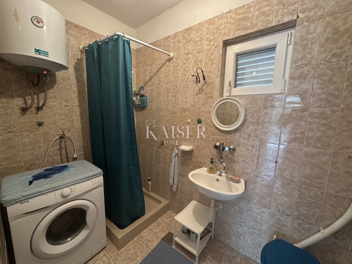 Trogir, Marina - Hiša 80 m2 z bazenom in pogledom na morje