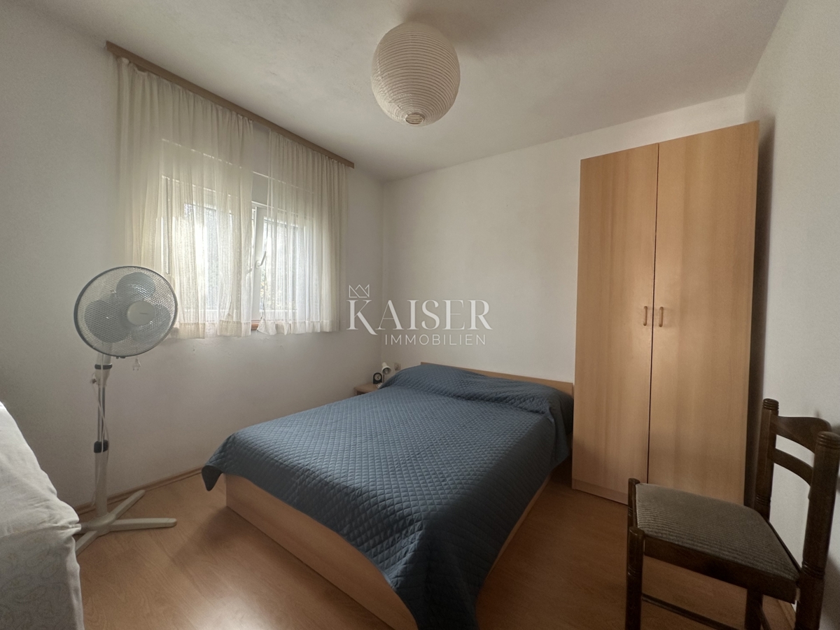 Trogir, Marina - Hiša 80 m2 z bazenom in pogledom na morje