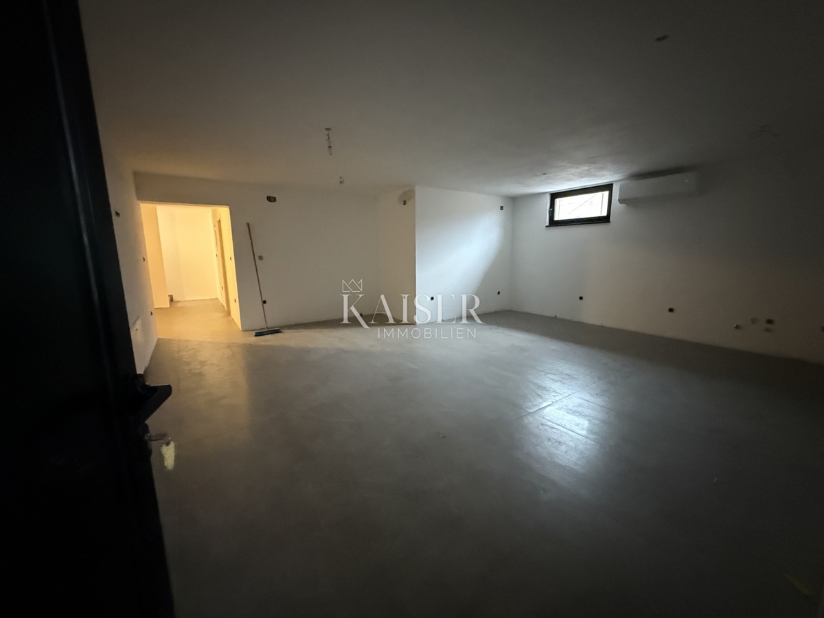 Crikvenica, luksuzna vila z bazenom in pogledom na morje