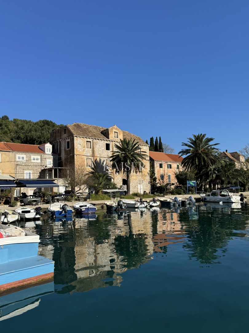 Otok Šipan - Počitniška hiša v Šipanski Luki