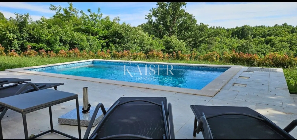 Istra, Zabrežani - počitniška hiša v naravni samoti