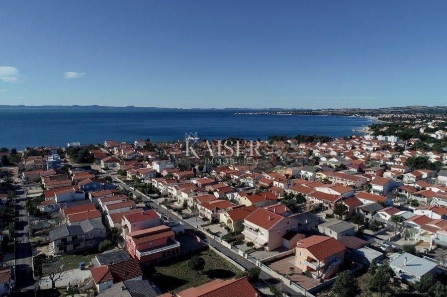 Zadar, Vir - čudovita družinska hiša 331m2 - 890.000 eur 300 m od plaže