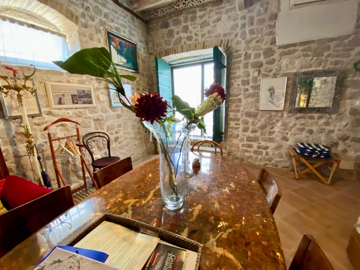 Stanovanje Grad, Šibenik, 108m2