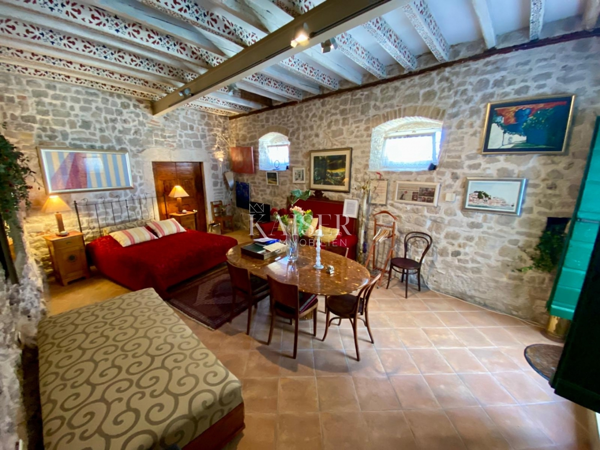 Stanovanje Grad, Šibenik, 108m2