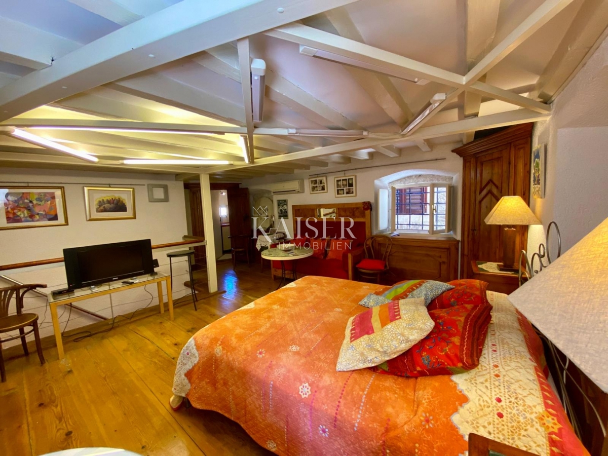 Stanovanje Grad, Šibenik, 108m2