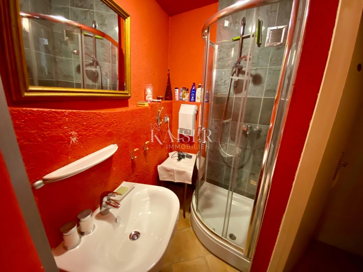 Stanovanje Grad, Šibenik, 108m2