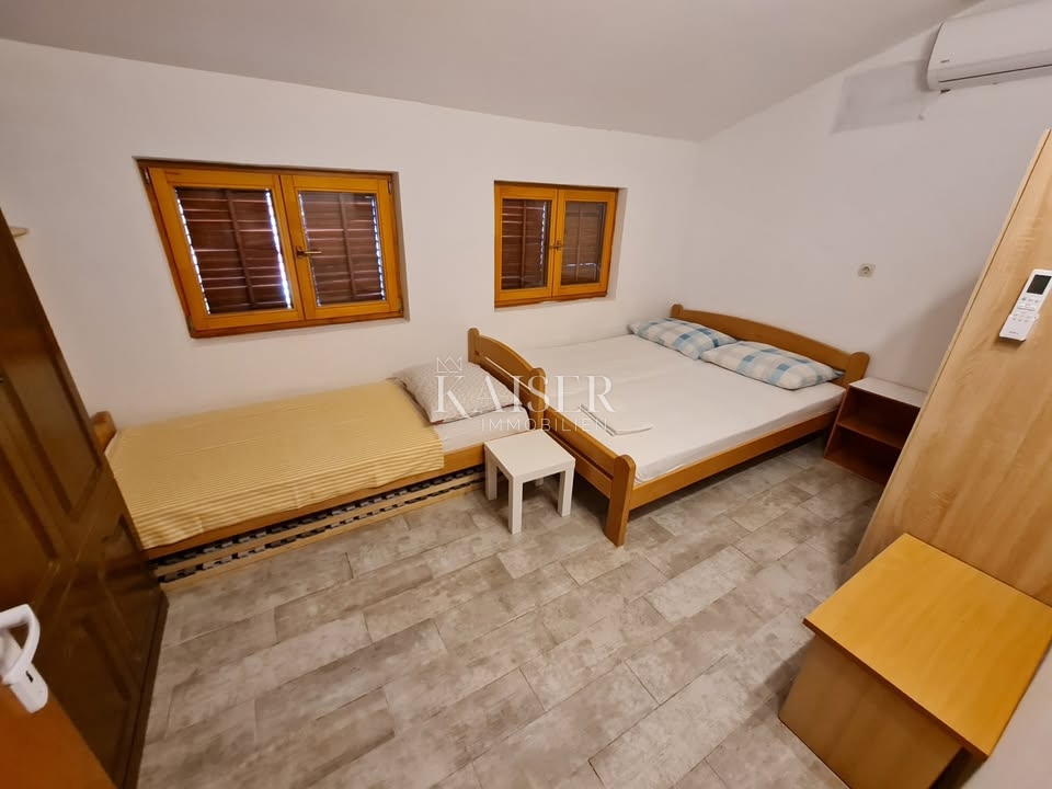 Zadar - Sabunike hiša s 6 apartmaji 233 m2
