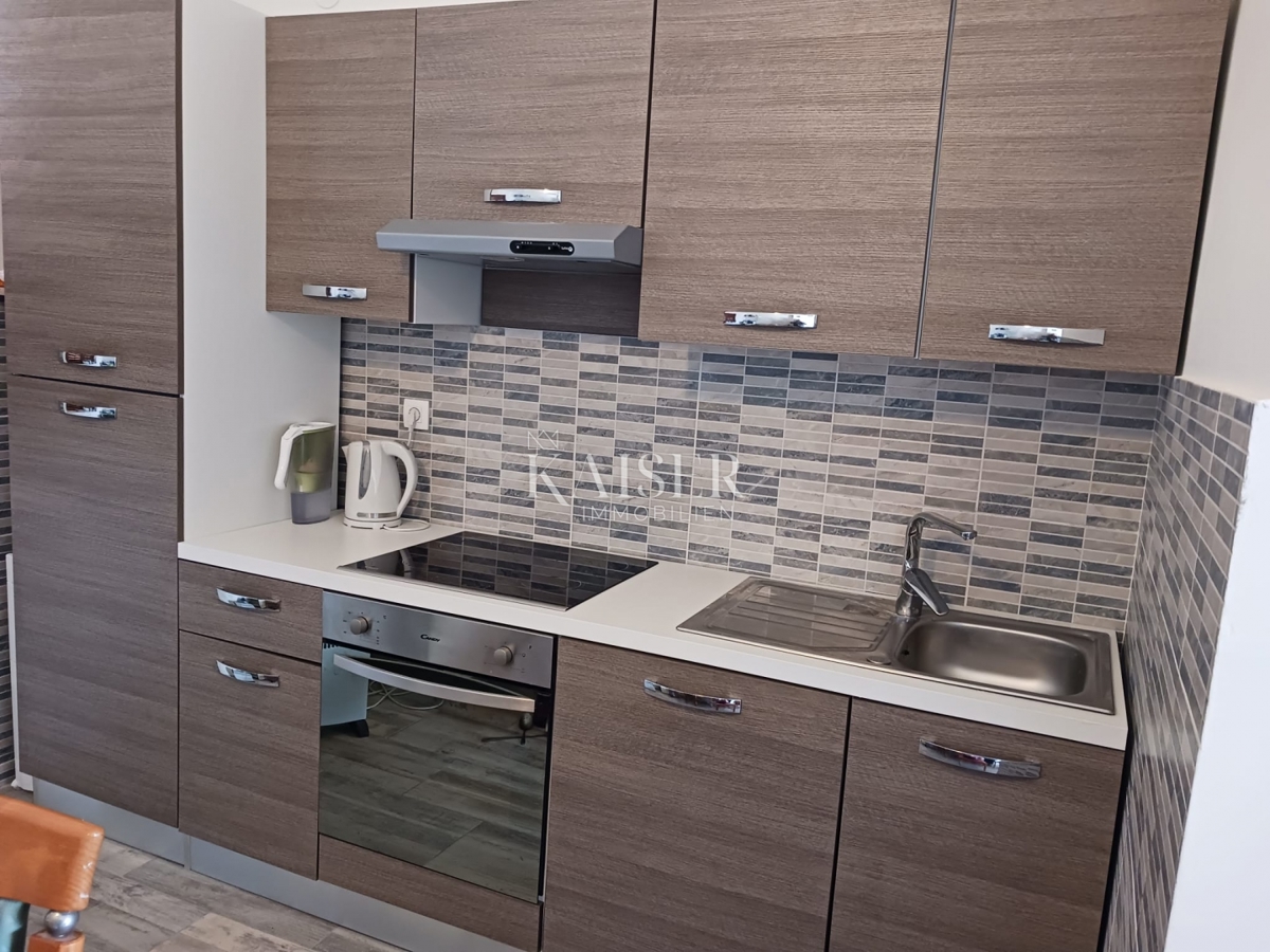 Zadar - Sabunike hiša s 6 apartmaji 233 m2