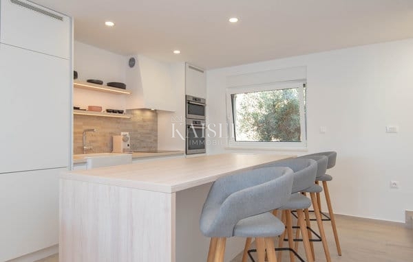 Vila Zablaće, Šibenik - Okolica, 470m2