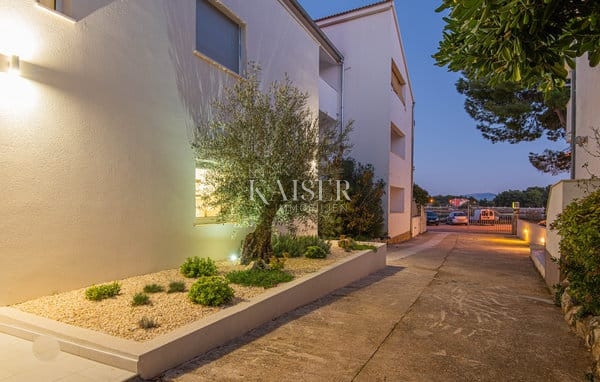 Vila Zablaće, Šibenik - Okolica, 470m2