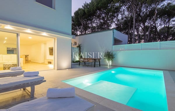 Vila Zablaće, Šibenik - Okolica, 470m2