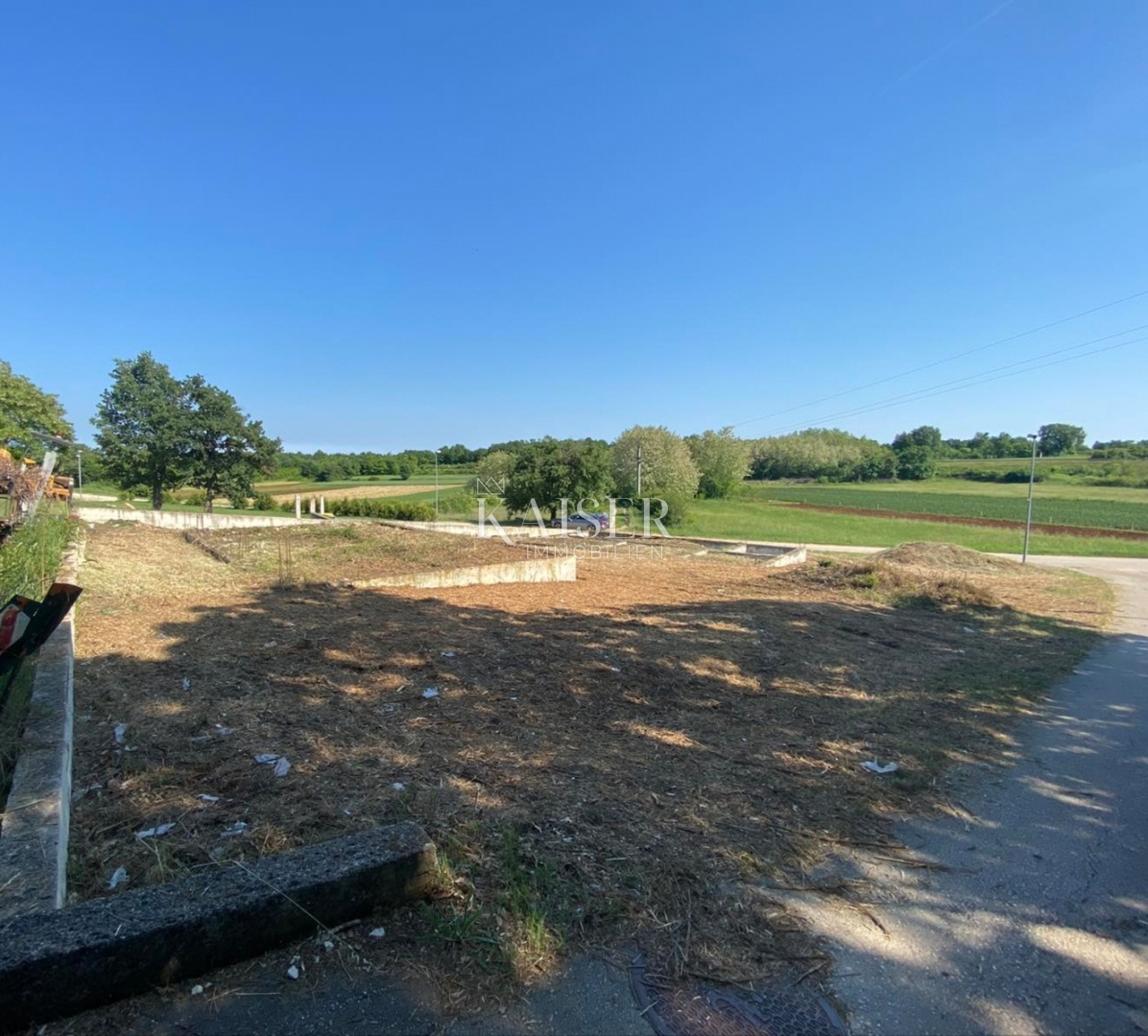  Zazidljivo zemljišče Nova Vas, Brtonigla, 848m2