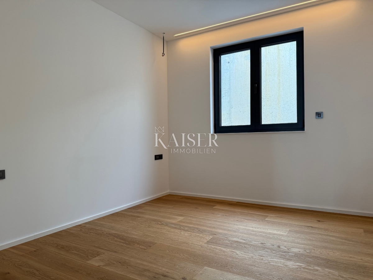 Opatija, Lovran - stanovanje v novogradnji s čudovitim razgledom in vrtom