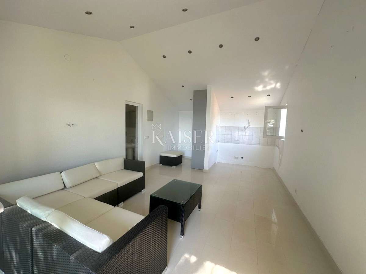 Stanovanje Baška Voda, 85m2