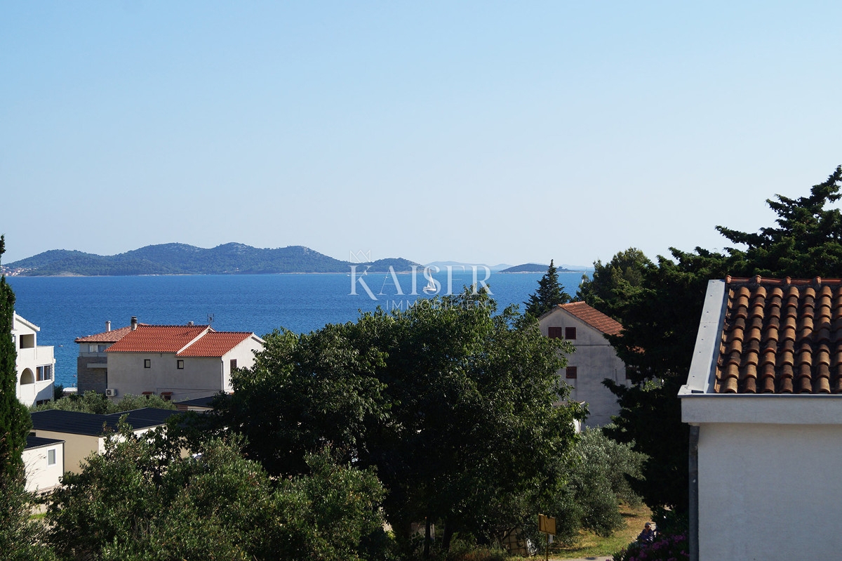 Zadar – Pakoštane dva apartmaja 64 m2 s pogledom na morje