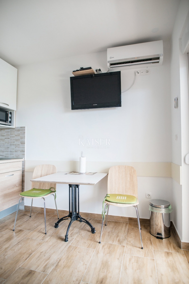 Zadar – Pakoštane dva apartmaja 64 m2 s pogledom na morje