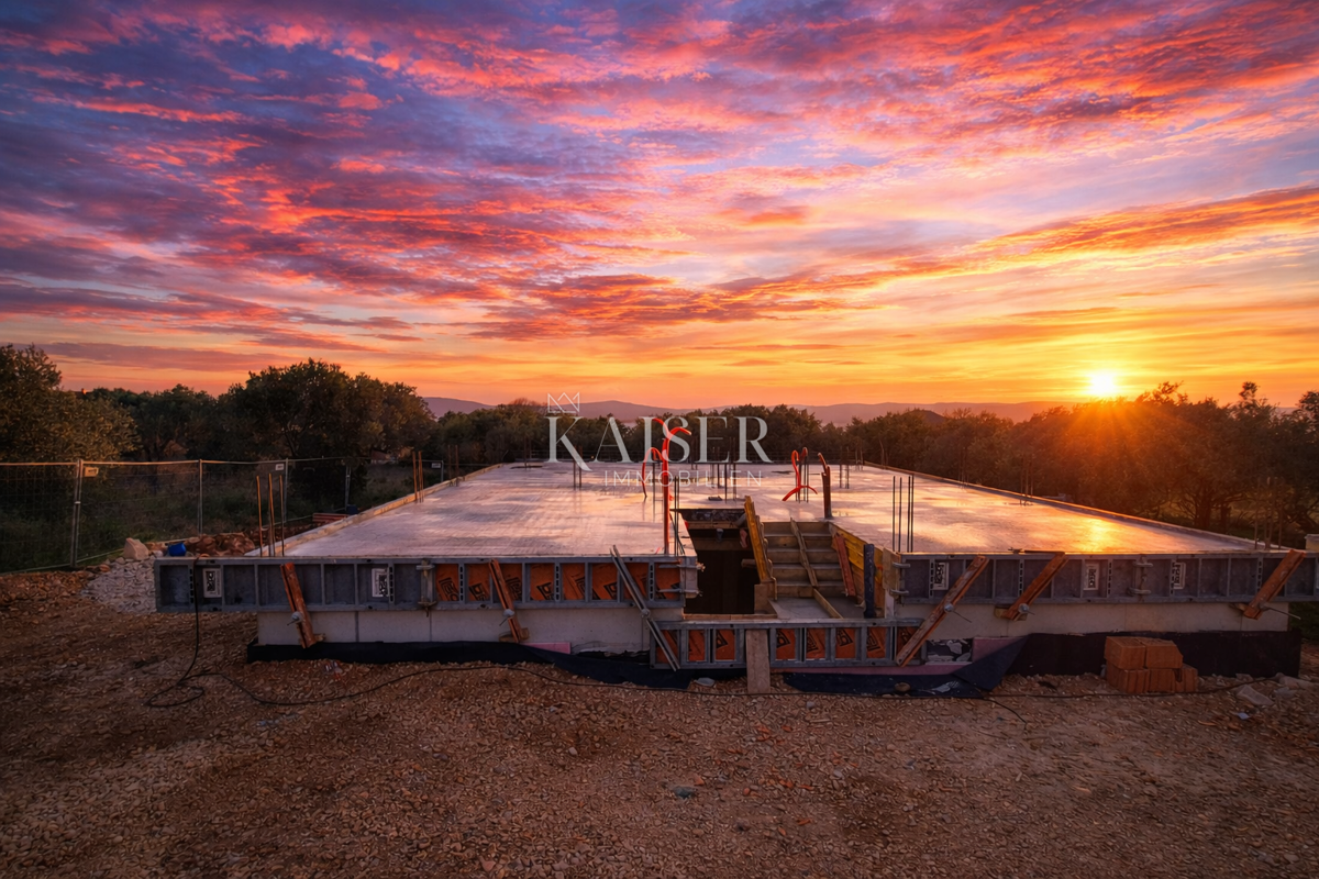 Zadar, Sveti Filip i Jakov – Stavba 1, Apartma A1 z 2 spalnicama, zasebnim vrtom in pogledom na morje (151,86 m²)