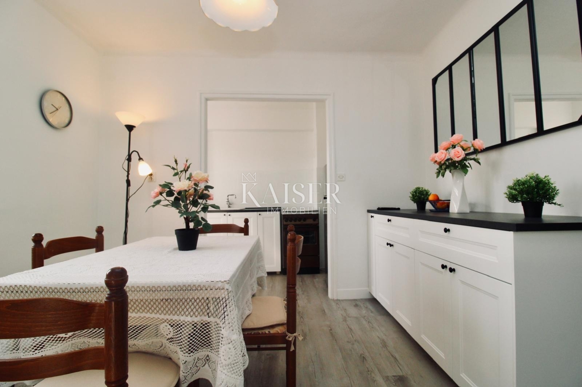 Opatija, Lovran – Nadstropje družinske hiše s teraso in vrtom v središču mesta