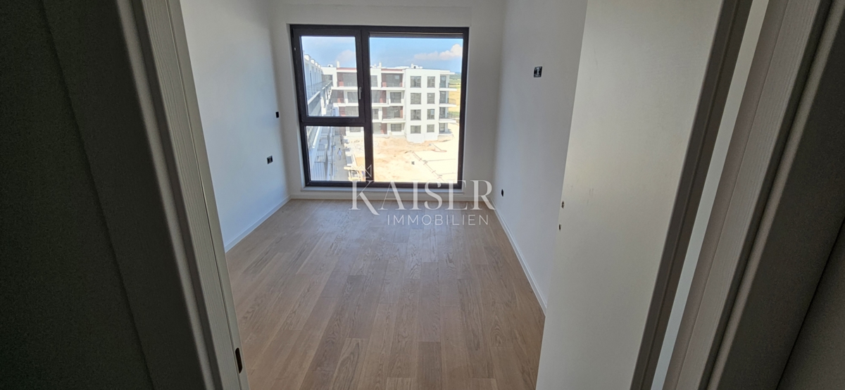 Istra, Umag - dvosobno stanovanje v novogradnji, 59m2, prvo nadstropje, odlična lokacija