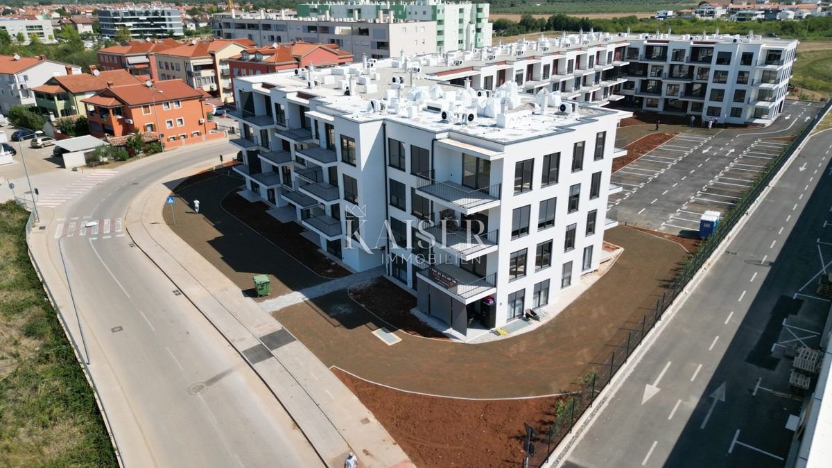 Istra, Umag - dvosobno stanovanje v novogradnji, 59m2, prvo nadstropje, odlična lokacija