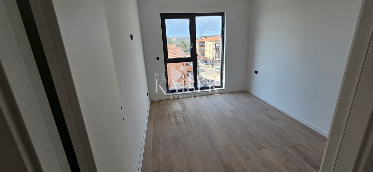 Istra, Umag - dvosobno stanovanje v novogradnji, 59m2, prvo nadstropje, odlična lokacija