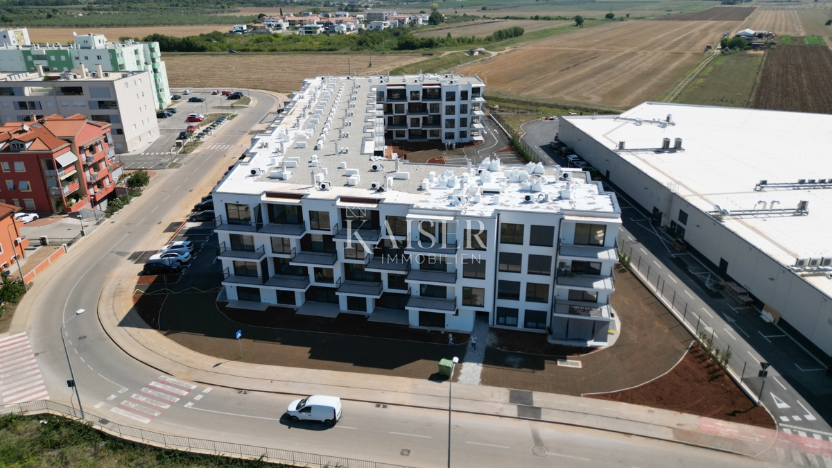 Istra, Umag - dvosobno stanovanje v novogradnji, 59m2, prvo nadstropje, odlična lokacija