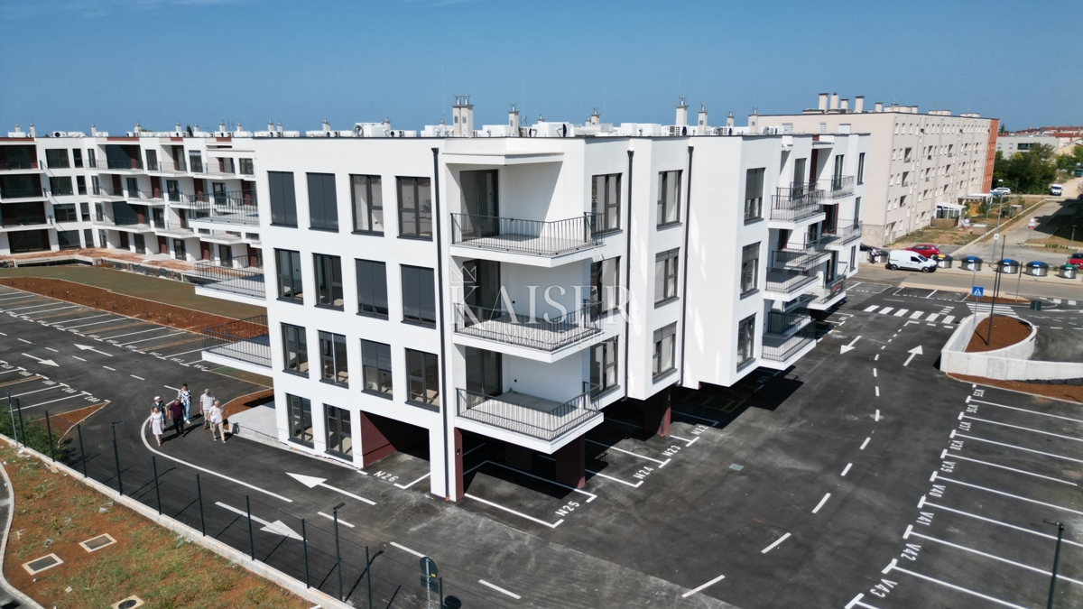 Istra, Umag - dvosobno stanovanje v novogradnji, 59m2, prvo nadstropje, odlična lokacija