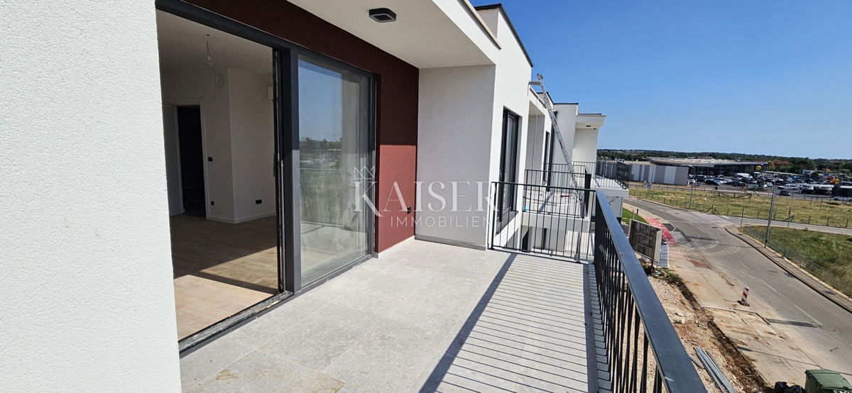 Istra, Umag - dvosobno stanovanje v novogradnji, 59m2, prvo nadstropje, odlična lokacija