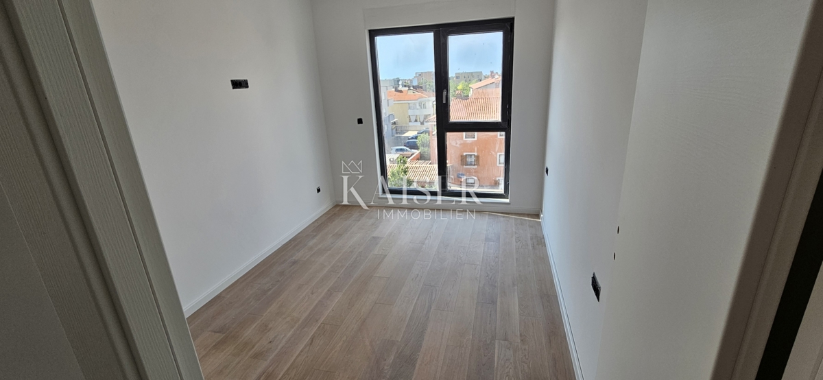 Istra, Umag - dvosobno stanovanje v novogradnji, 59m2, prvo nadstropje, odlična lokacija