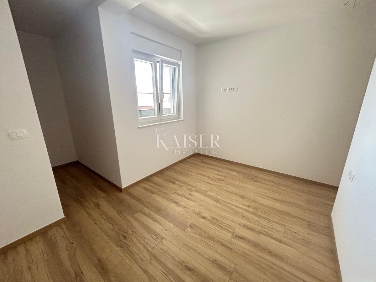 Stanovanje Novigrad, 66m2