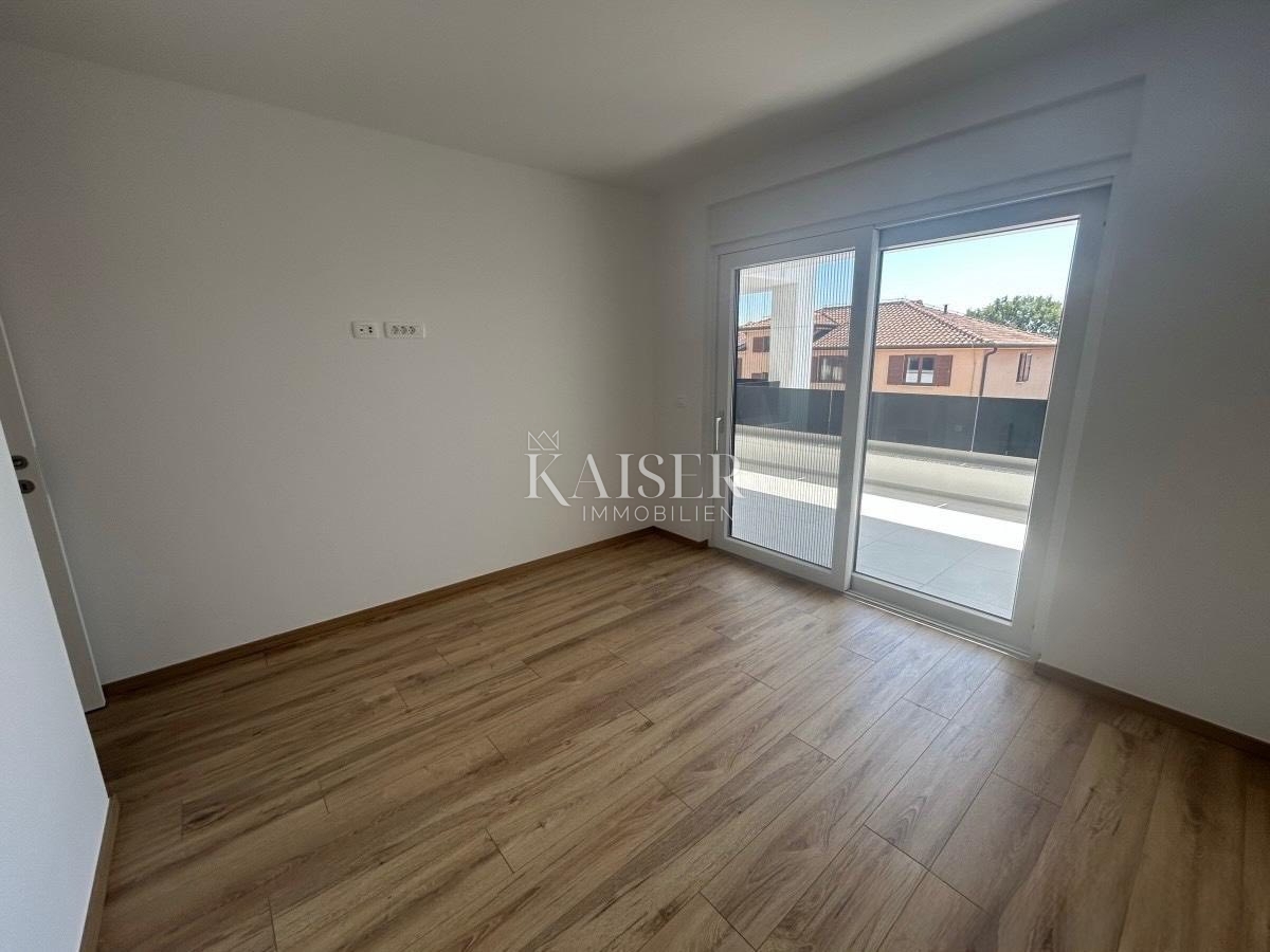 Stanovanje Novigrad, 66m2