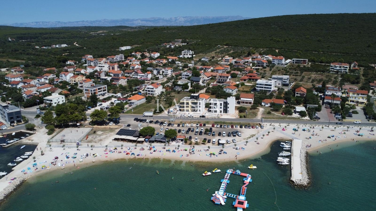 Zadar, Sukošan dvosobno stanovanje s strešno teraso