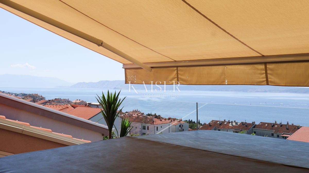 Crikvenica - Luksuzno dupleks stanovanje z jacuzzijem in panoramskim pogledom na morje