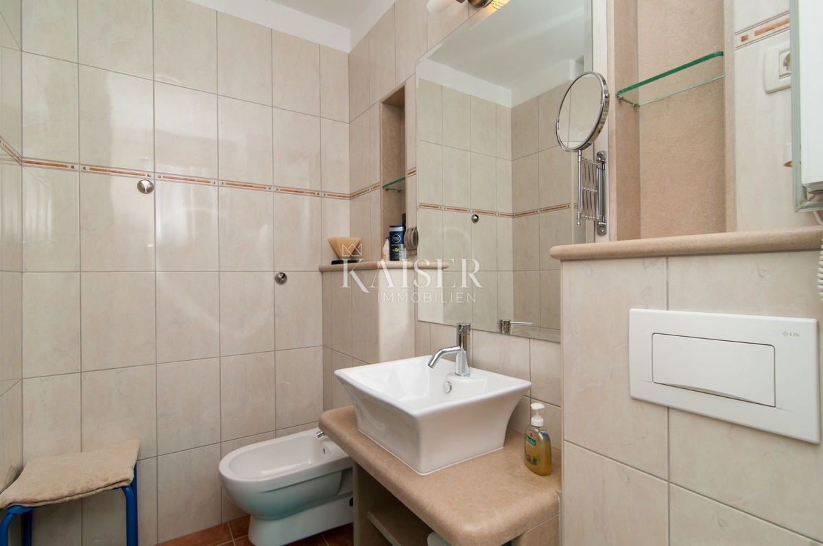 Vila Supetar, 300m2