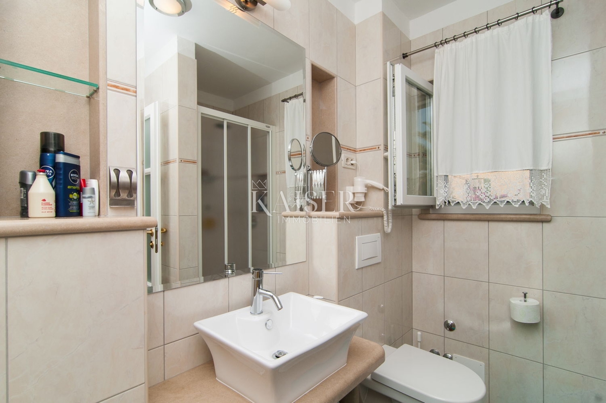Vila Supetar, 300m2