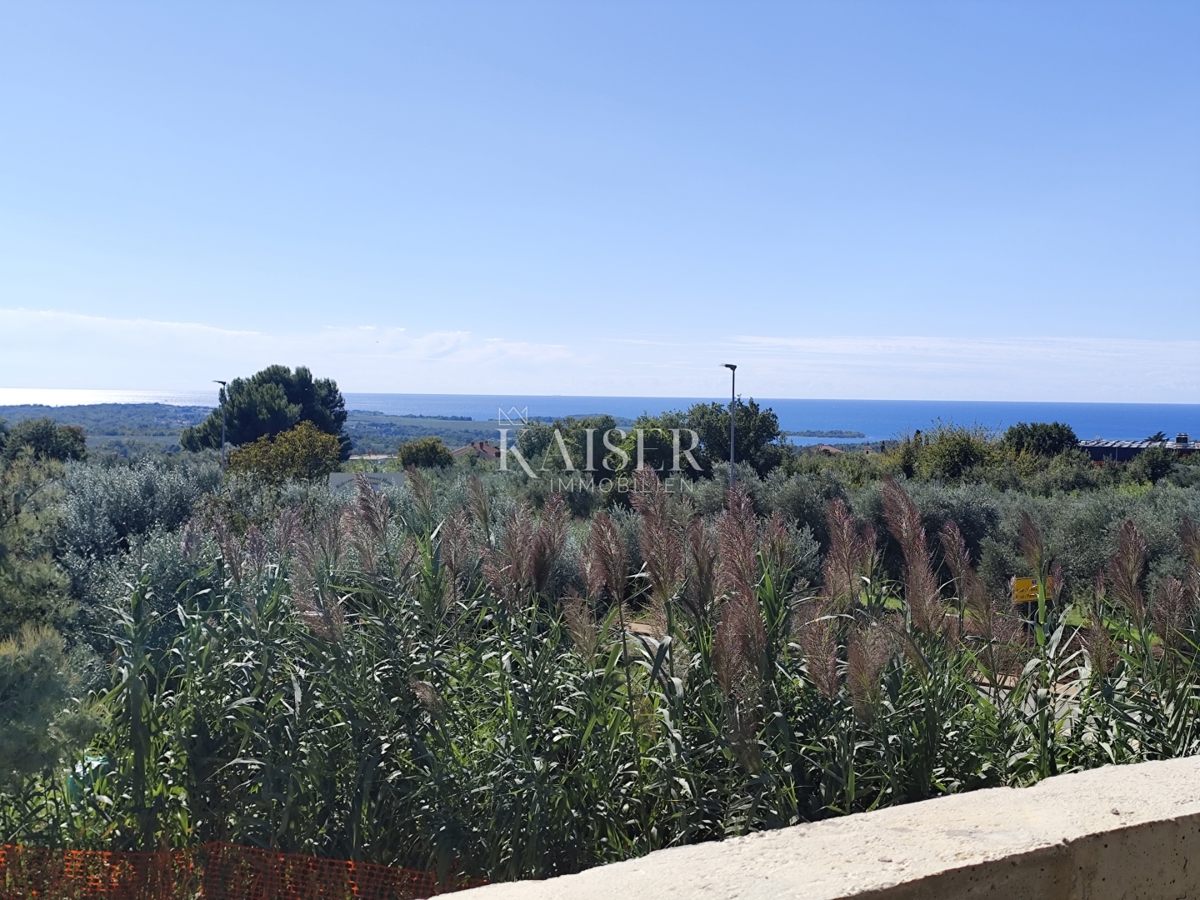 Istra, Poreč - moderno stanovanje le 2 km od morja