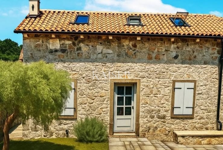 Labin, Skitača, avtentična obnovljena kamnita hiša