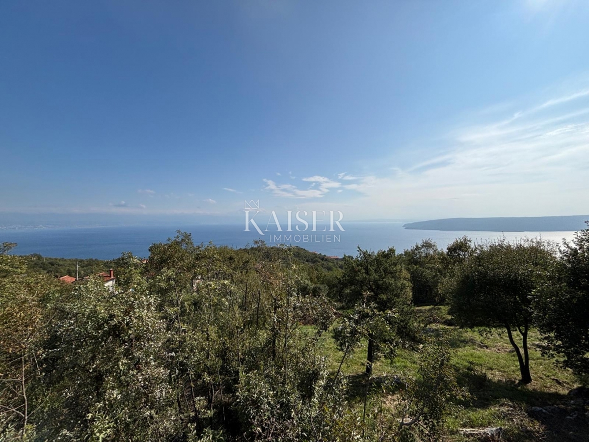  Zazidljivo zemljišče Sveta Jelena, Mošćenička Draga, 1.644m2