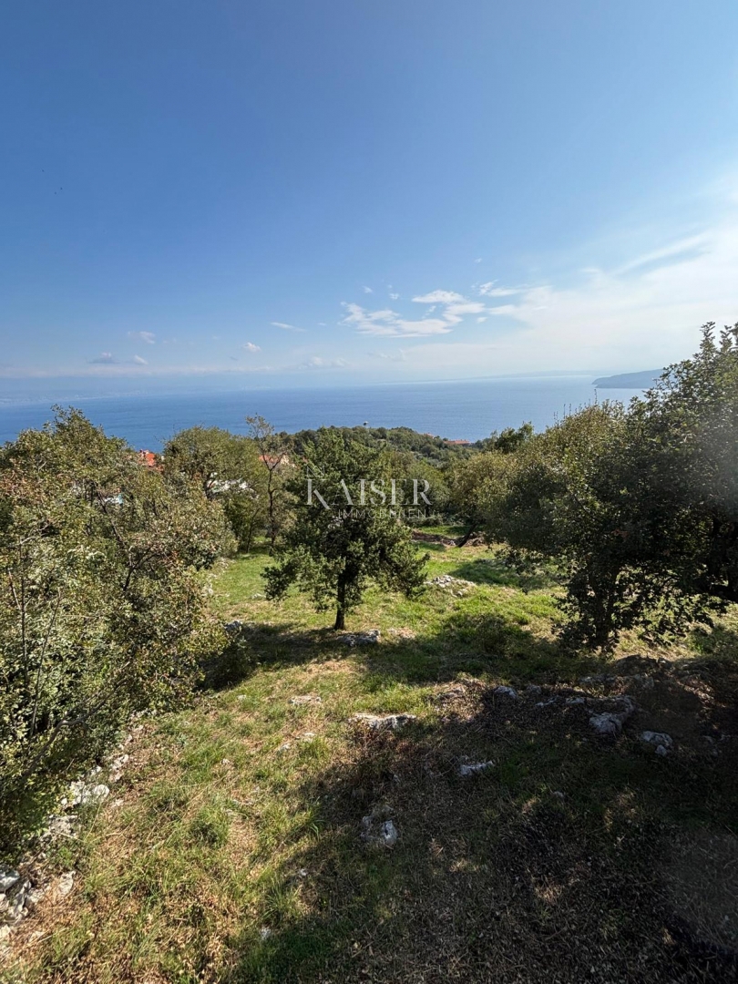  Zazidljivo zemljišče Sveta Jelena, Mošćenička Draga, 1.644m2