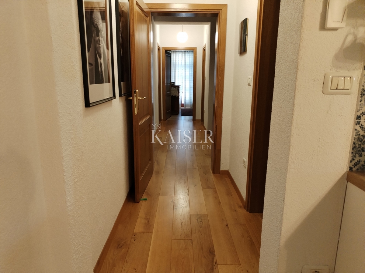 Hiša Umag, 420m2