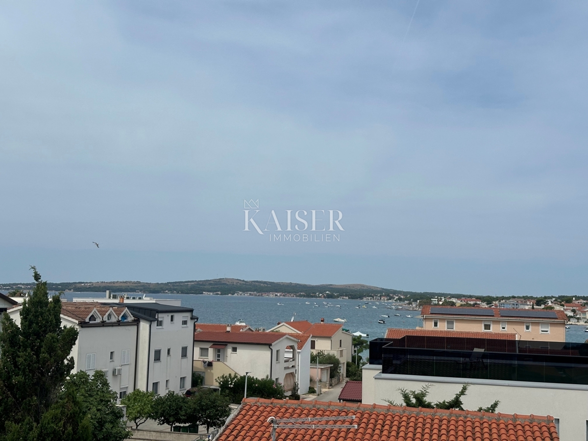 Zadar, Vir - Čudovita prostorna hiša 50 m od plaže