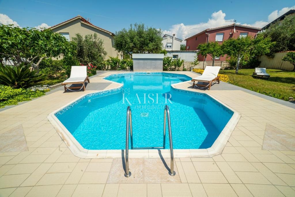 Zadar, Vir - Čudovita prostorna hiša 50 m od plaže