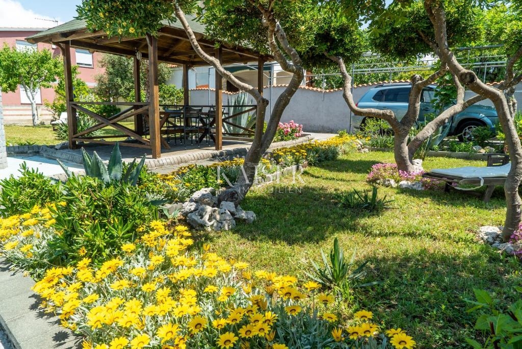Zadar, Vir - Čudovita prostorna hiša 50 m od plaže