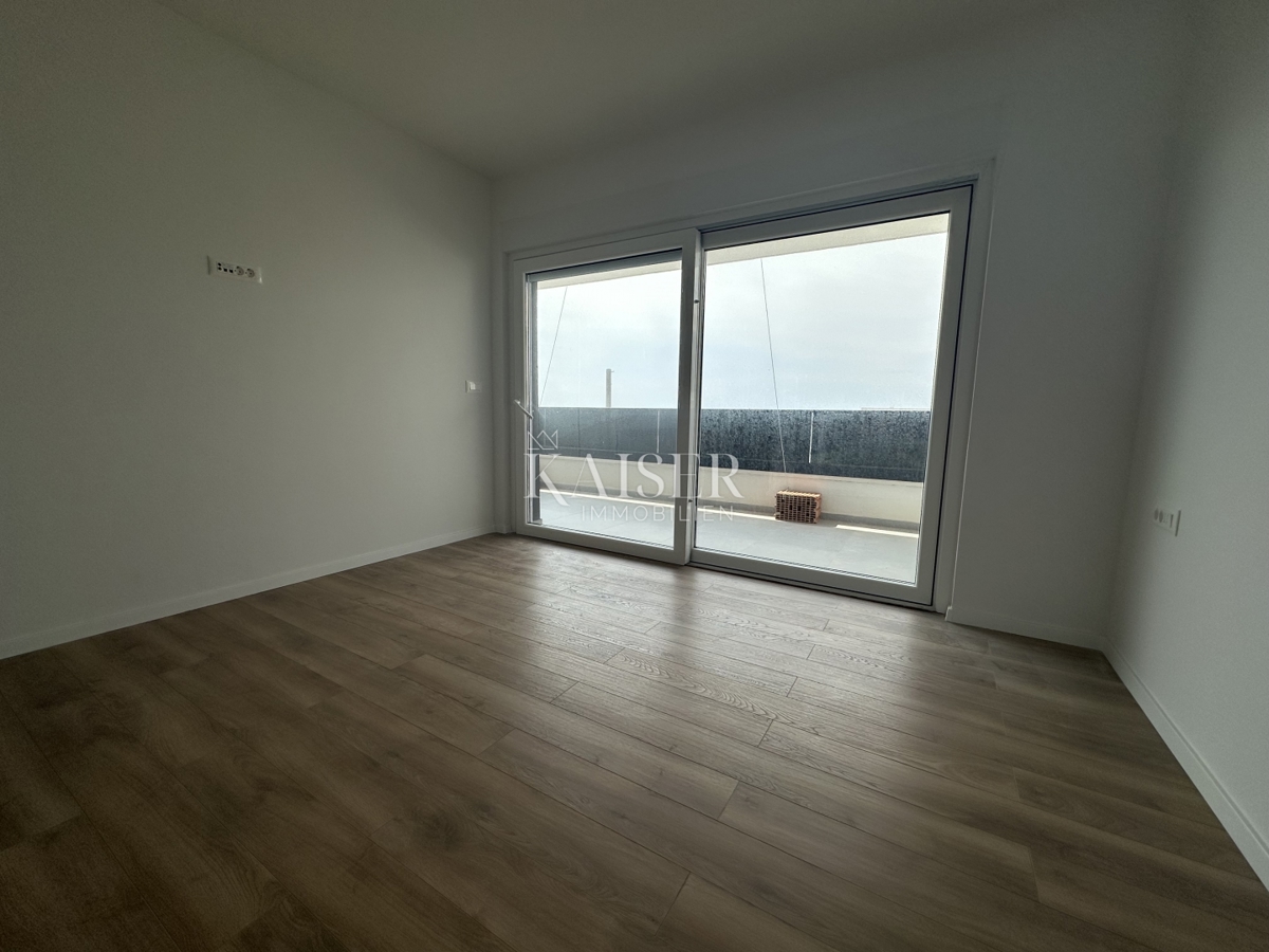 Zadar, Rtina - Luksuzna vila z bazenom, 250 m od plaže
