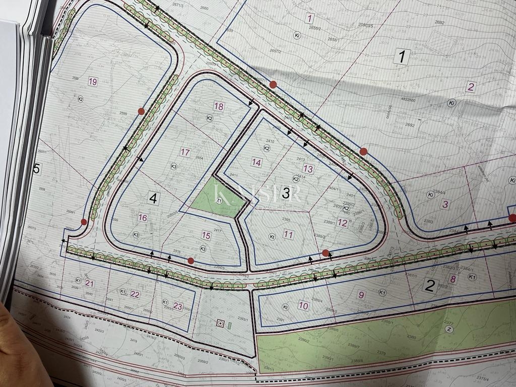 Šibenik-ROGOZNICA – EKSKLUZIVNO POSLOVNO ZEMLJIŠČE 300 m od morja 4128 m2