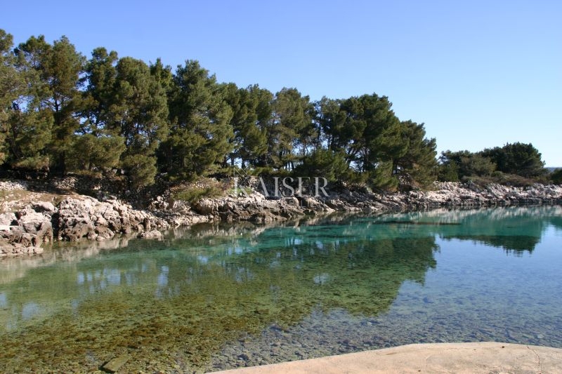 Mali Lošinj, Nerezine: Apartma s podstrešjem ob morju