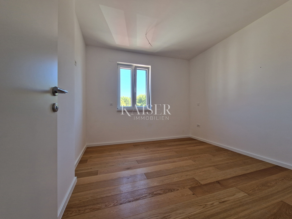 Mali Lošinj, Nerezine: Apartma s podstrešjem ob morju