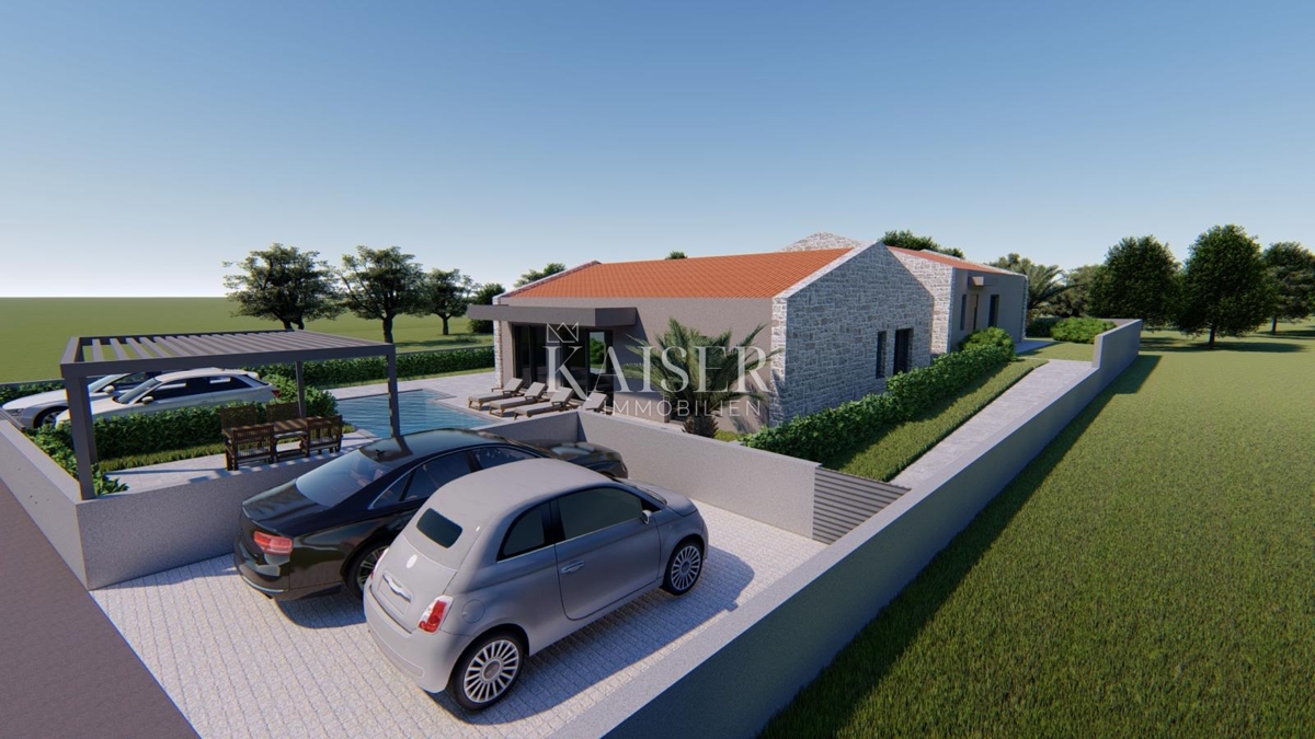 Istra, Vižinada - polpritlična hiša z bazenom