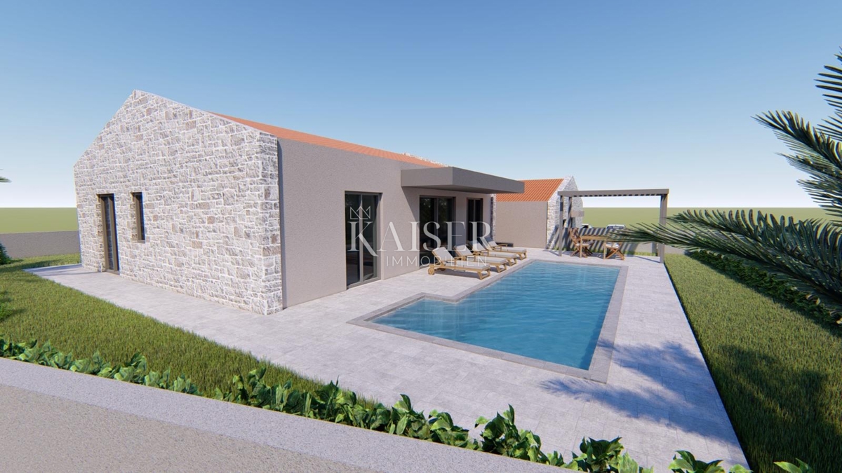 Istra, Vižinada - polpritlična hiša z bazenom