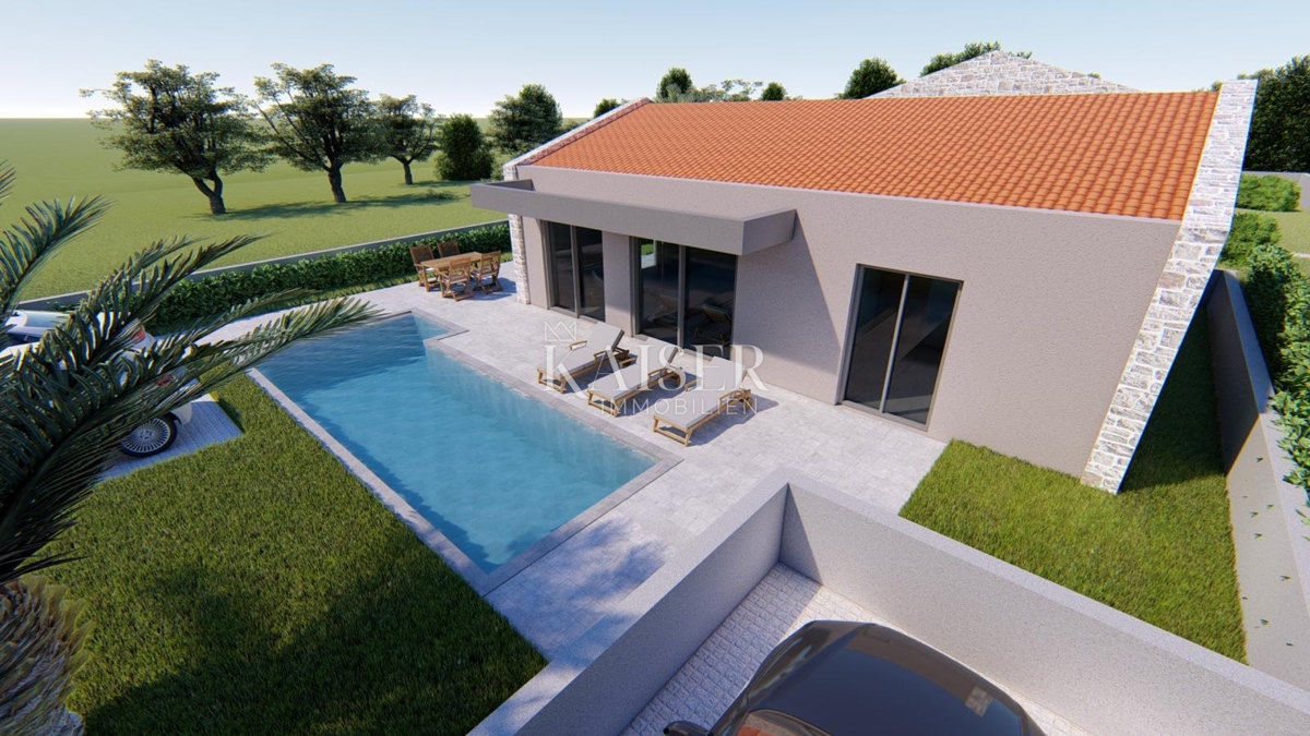 Istra, Vižinada - polpritlična hiša z bazenom